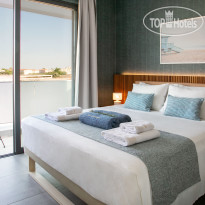 Chris Le Mare Gold Luxury Villa