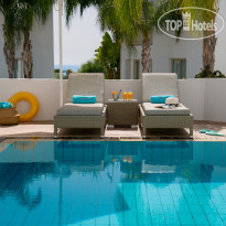 Althea Kalamies Luxury Villas 