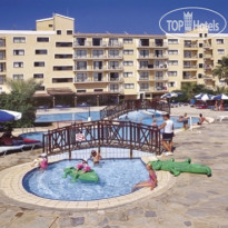 Tsokkos Sun Gardens Apartments