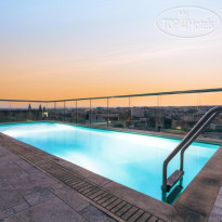 AX The Victoria Hotel 