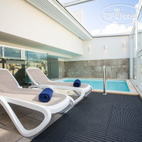 115 The Strand Hotel & Suites