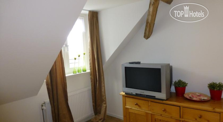 New photos from tourists 't Brouwershuis