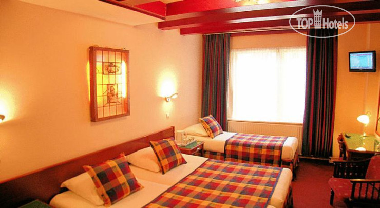 Hotel photo Hotel des Arts 2*