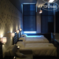Hermitage Hotel Четырехместный номер