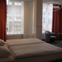 Rho Hotel