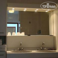 Rho Hotel