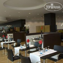 Park Plaza Amsterdam Airport 