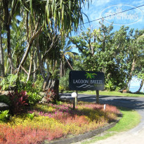 Lagoon Breeze Villas
