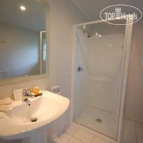 Lagoon Breeze Villas