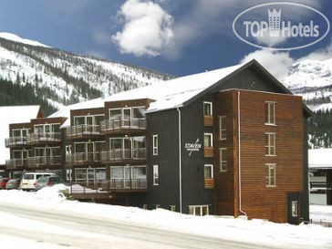 New photos from tourists Staven APT