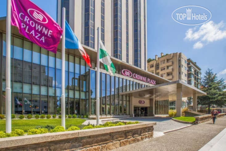 Hotelier's photos Crowne Plaza Porto 5*