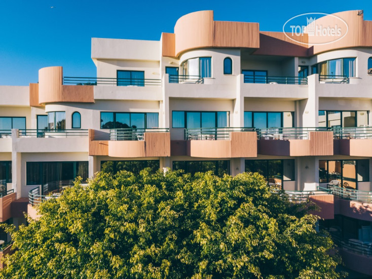 Hotel photo Grand Muthu Forte Da Oura 4*