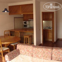 Alta Oura Apartments 