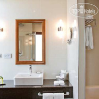 DoubleTree by Hilton Hotel Bratislava Номера. Ванная комната 