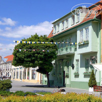 Smaragd Экстерьер