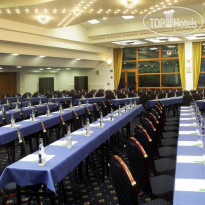 Kaskady Hotel & Spa Resort 