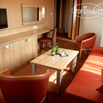 Club Hotel