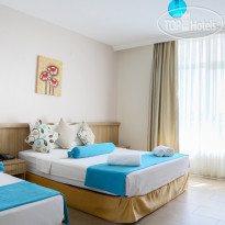Ponz Hotel