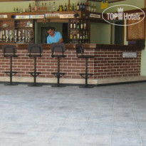 Oya Family Suites Hotel Бар