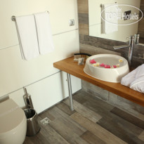 Risus Beach Resort Hotel
