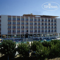 Merry Hotel 