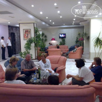 Merry Hotel 