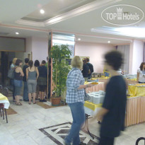 Merry Hotel