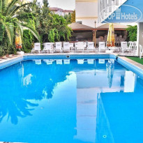 Roxx Royal Hotel