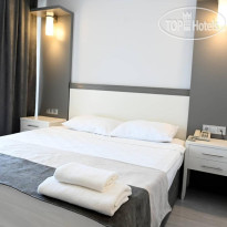 Roxx Royal Hotel