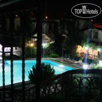 Moonshine Apart Hotel