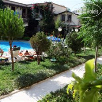 Moonshine Apart Hotel