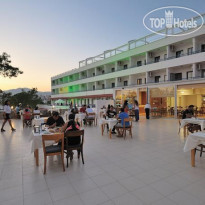 Soz Hotel Ресторан