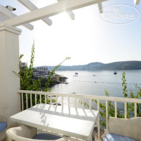 Doria Beachfront Residence 