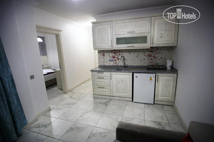 New photos from tourists Parilti Beach & Apartments