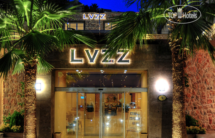 Lvzz Villa