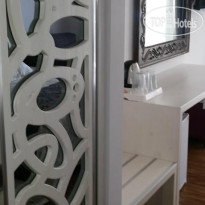 Meggs Bodrum Beach Restaurant & Hotel