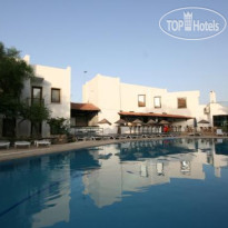 Flora Hotel