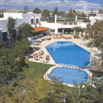 Flora Hotel