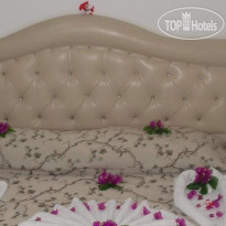 Ten Aparts Hotel