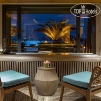 Caresse a Luxury Collection Resort & Spa 