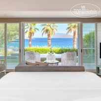 Caresse a Luxury Collection Resort & Spa