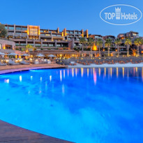 Caresse a Luxury Collection Resort & Spa 