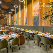 The Norm Collection Doora 