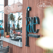 The Norm Collection Doora 