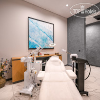 The Norm Collection Doora 