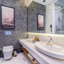 The Norm Collection Doora Двухместный номер с 1 кроватью