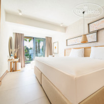 The Norm Collection Doora 