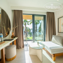 The Norm Collection Doora 