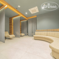 The Norm Collection Doora 