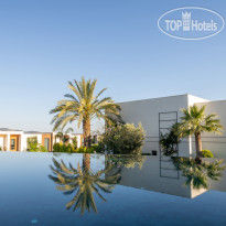 The Norm Collection Doora